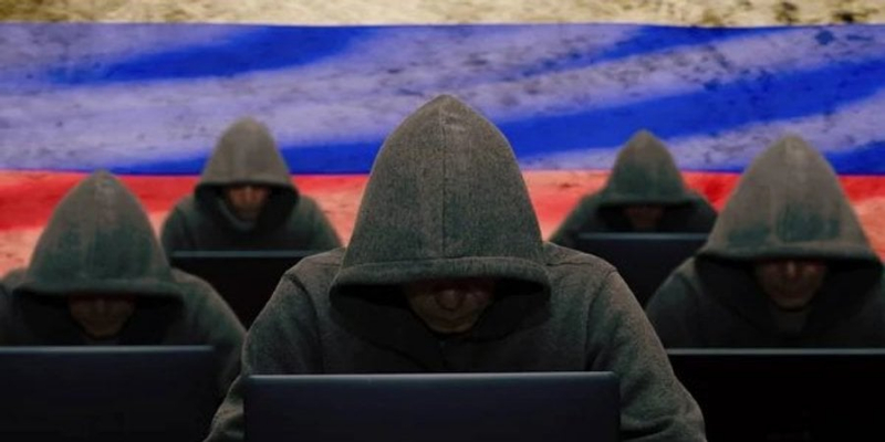 Кібервійна. Російські хакери атакували мобільні пристрої українських військових