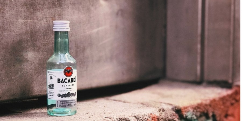 Кривавий ром. Алкогольну компанію Bacardi визнали спонсором війни